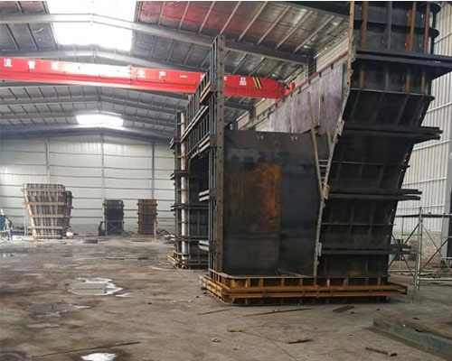 交城联宇钢模板厂为您分享，定型组合大钢模板施工工艺要点？