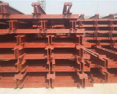 交城县联宇钢模板公司为您分享定型组合大钢模板施工工艺要点？